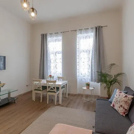 아파트 Emily's Lovely Place 부다페스트