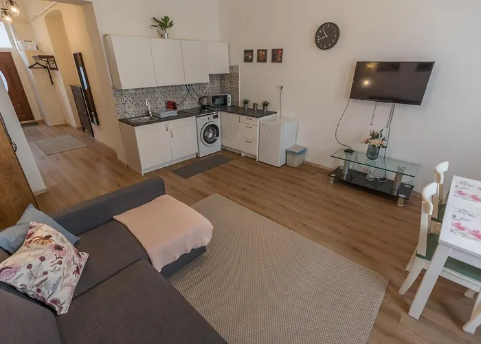 Emily's Lovely Place Apartment Budapest